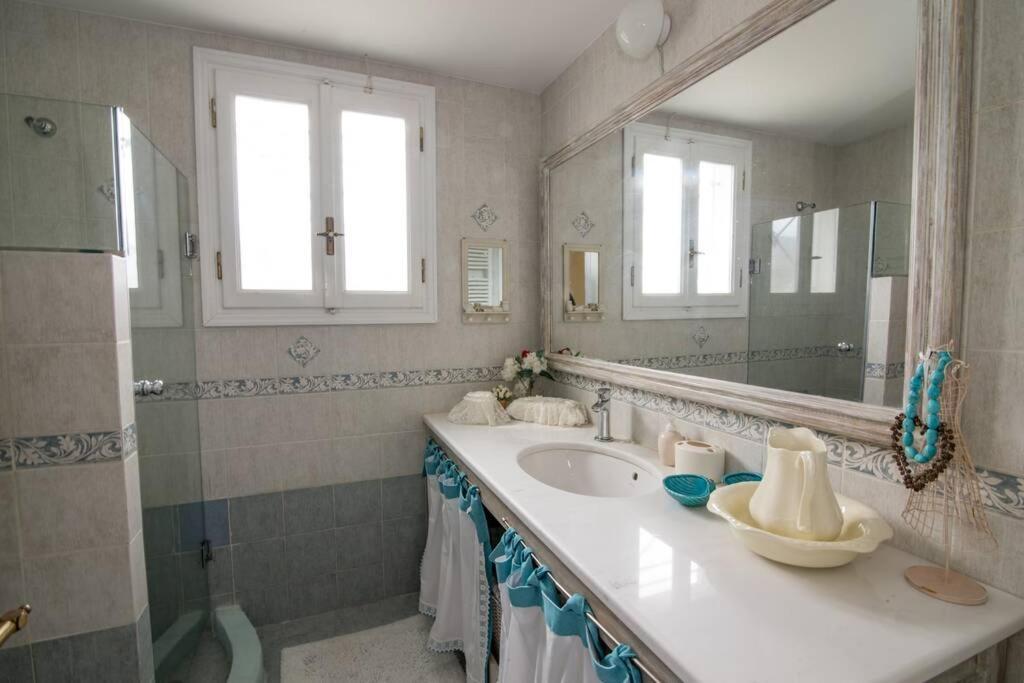 The Cottage House Romirion Экстерьер фото