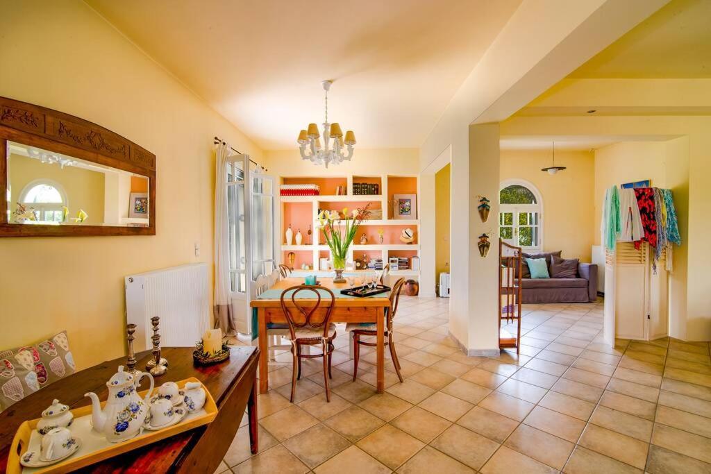 The Cottage House Romirion Экстерьер фото